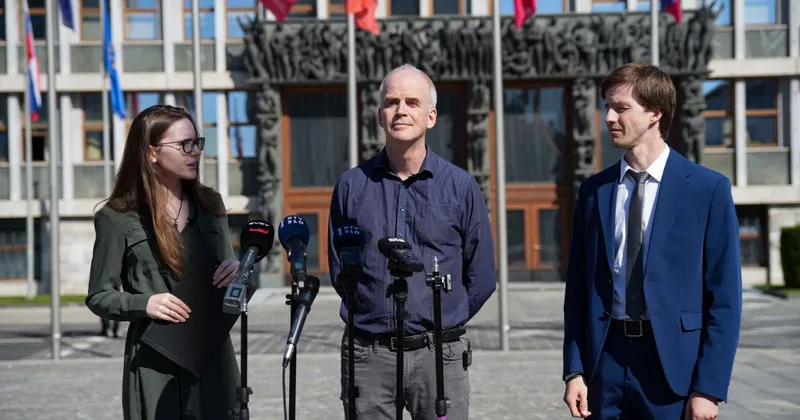 Referendum o odvzemu lokalne volilne pravice tujcem iz tretjih držav