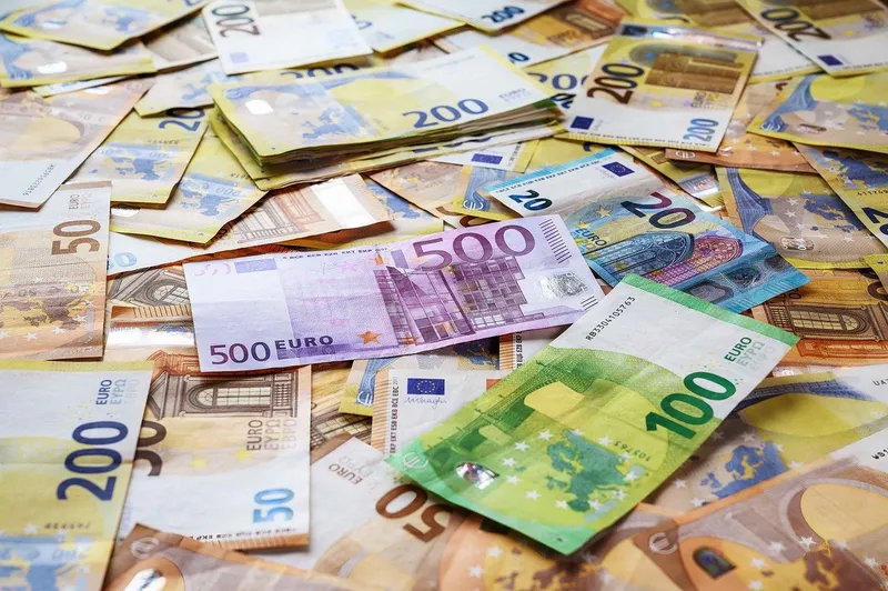 Ministrstvo za delo z marcem zvišuje socialne transferje za 2,7 odstotka