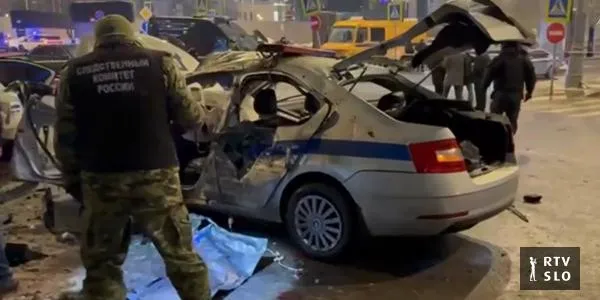 Moški v Moskvi z eksplozivom ubil policista in sebe pred postajo Savjolovski