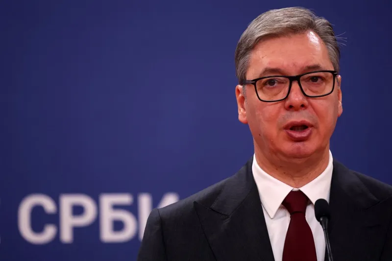 Џамбаски го нападна Вучиќ за ставовите околу ЕУ интеграцијата на Македонија