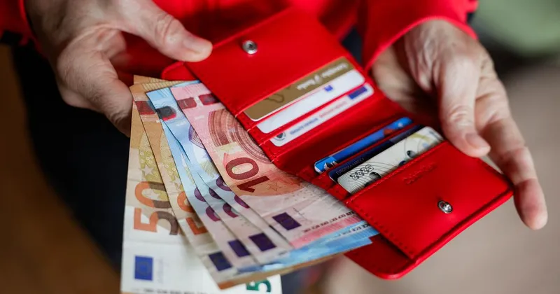 Surs: Slovenski BDP v drugem četrtletju medletno zrasel za pet odstotkov
