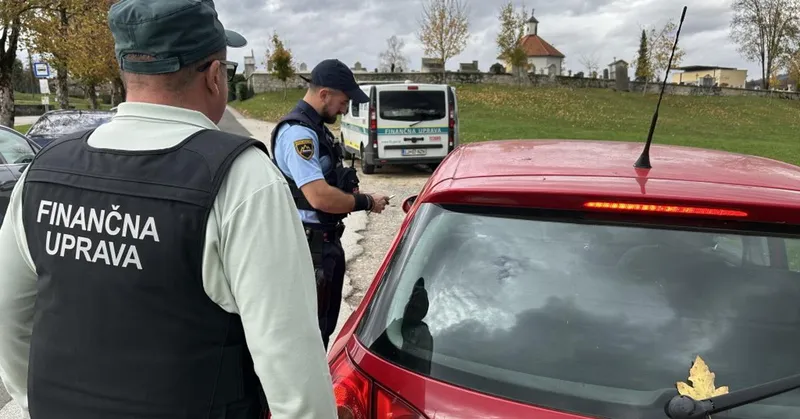 Ustavno sodišče zadržalo davčne izvršbe na denarno socialno pomoč