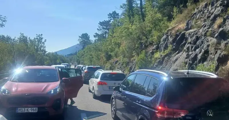 Konavle zaradi zastojev na meji s Črno goro aktivirale civilno zaščito