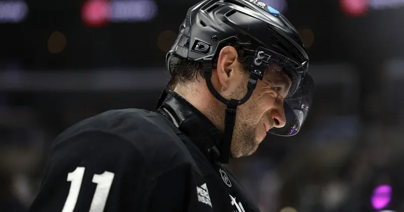 Los Angeles Kings po zmagi nad Torontom in St. Louisom v boju za končnico NHL