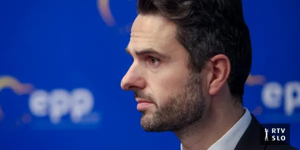 Evropski parlament Toninu odvzel imuniteto v zadevi Knovs