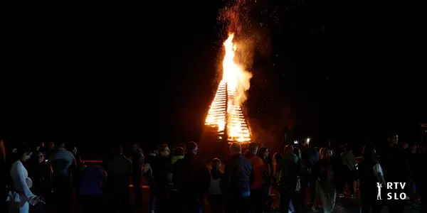Slovenski sindikati ob kresovanjih opozarjajo na energetsko krizo