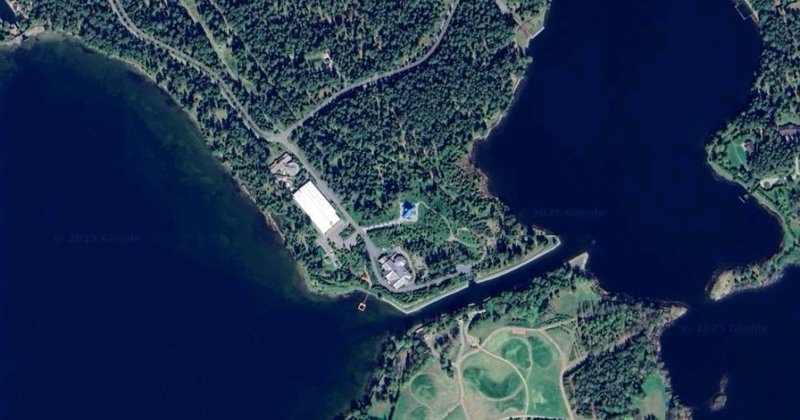 Diplomatska prizadevanja za mir v Ukrajini in obtožbe o napadu z droni