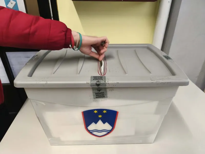 DVK zavrača očitke Janeza Janše o nepravilnostih na državnozborskih volitvah