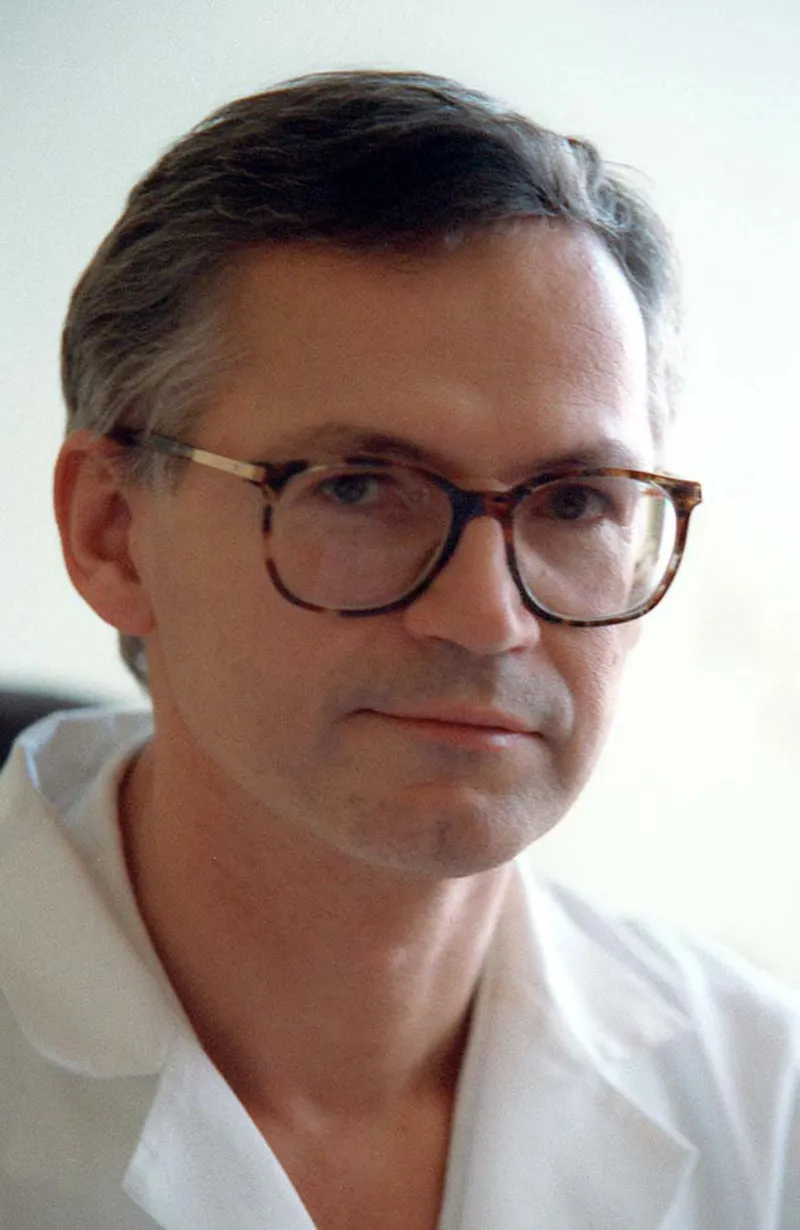 Umrl je prof. dr. Peter Černelč, vizionar in steber slovenske hematologije