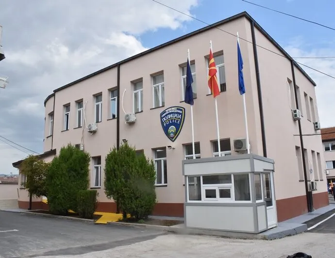 13-годишна внука во Куманово физички нападна баба и ѝ се заканувала со нож