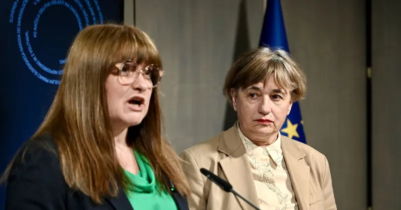 Preiskovalna komisija DZ ugotavlja obvodno financiranje strank SDS in NSi