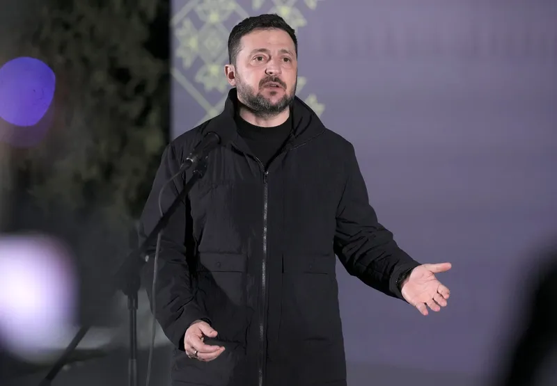 Madžarska aretirala ukrajinske bančnike, Zelenski grozi Viktorju Orbanu