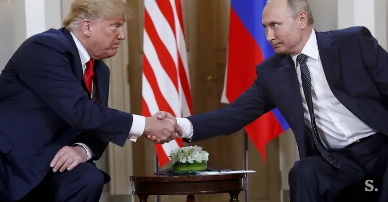 Predsednik Trump z izvršnim ukazom zadržal uveljavitev sankcij proti Rusiji