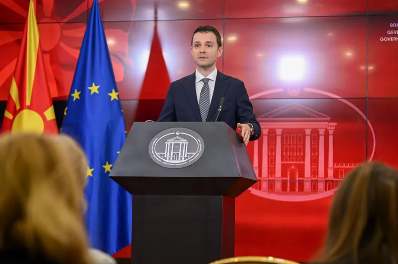 Македонија и Бугарија разговараат за ЕУ интеграција и случај Ива Михајлова