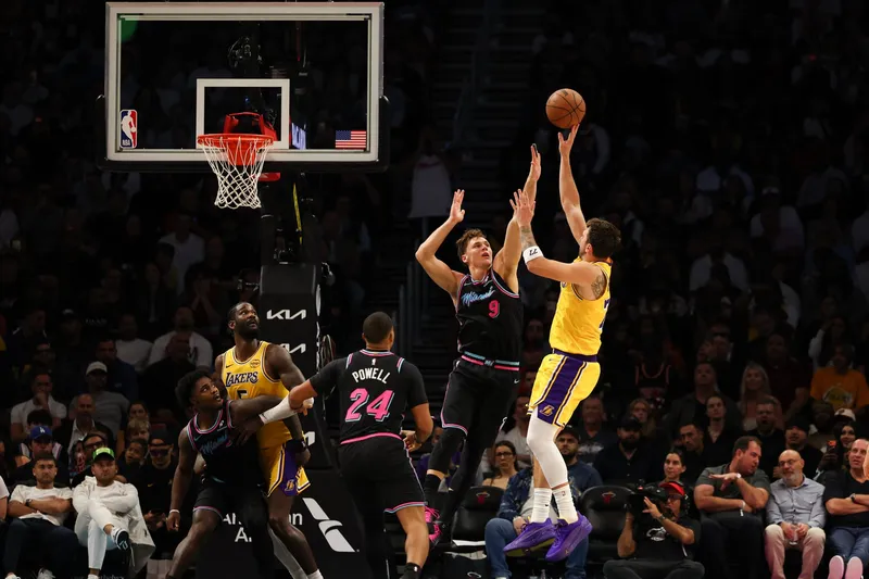 NBA preklicala kazen Luki Dončiću po sporu z Gogo Bitadzejem v Orlandu