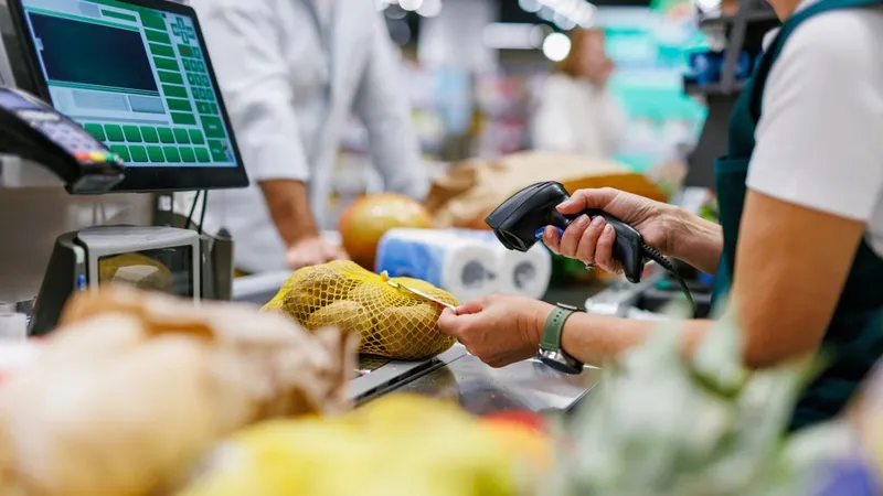 Analiza razkriva upad deleža slovenskih živil in netransparentnost porekla