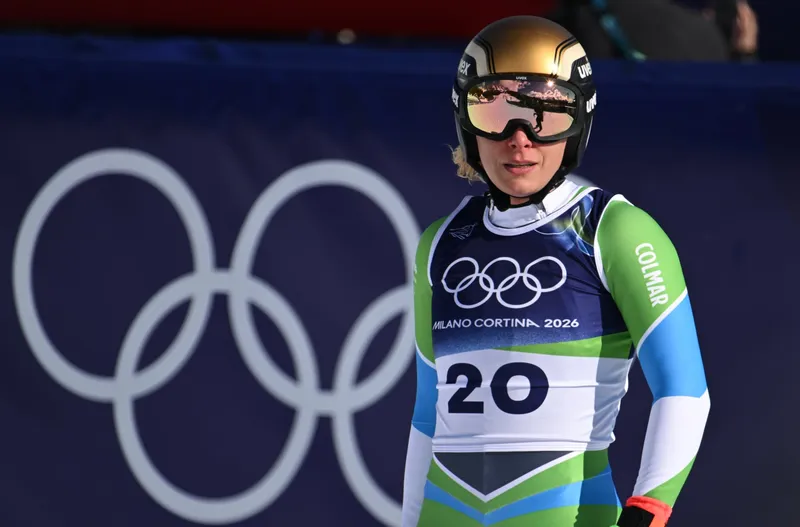 Breezy Johnson osvojila olimpijsko zlato v smuku, Ilka Štuhec na 15. mestu