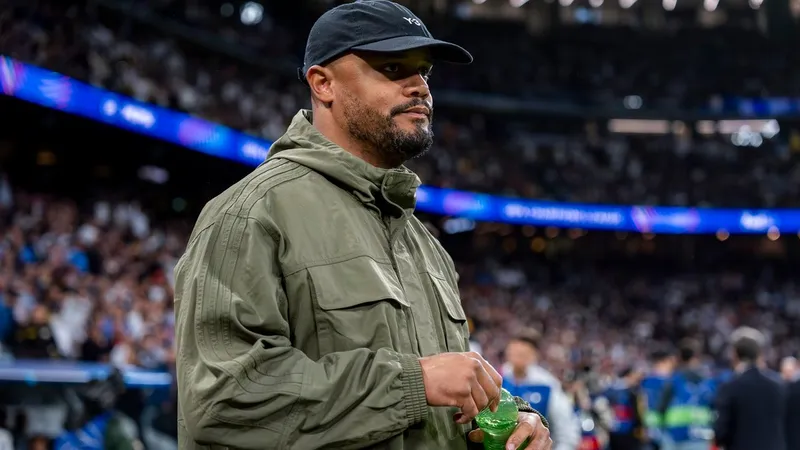 Vincent Kompany po kolapsu ostaja v bolnišnici, Bayern brez njega tedne