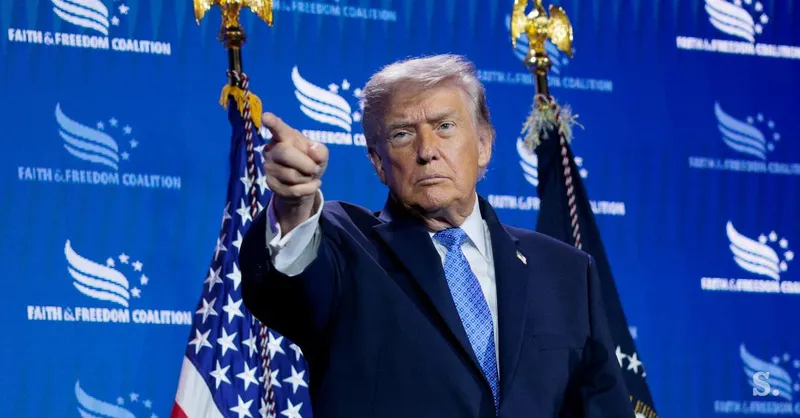 Donald Trump zanika navzkrižje interesov po objavi milijardnih kripto zaslužkov