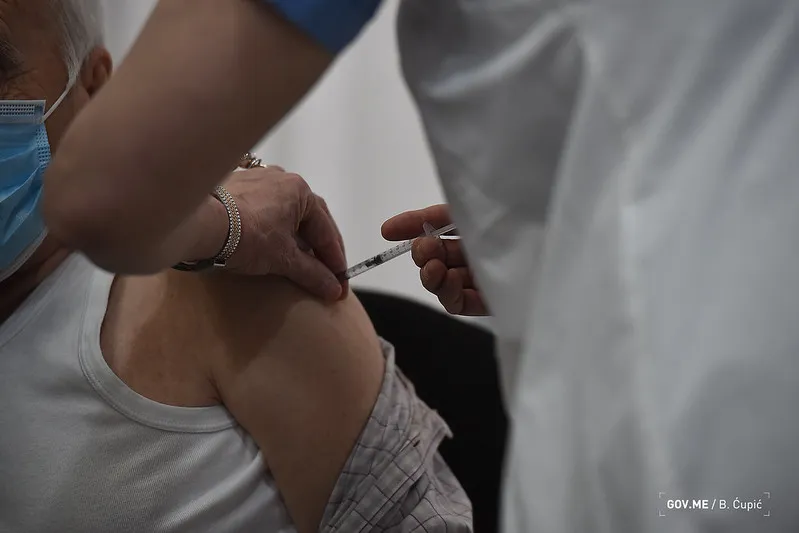 Министерот Клековски најави почеток на вакцинација против грип до крајот на октомври