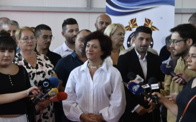 Мицкоски и Јаневска ја отворија спортската сала во Припор