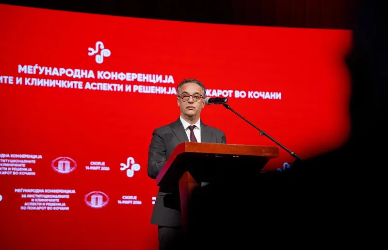 Министерот Алиу им оддаде признание на 400 здравствени работници во Кочани