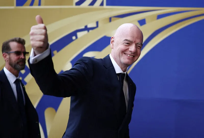 UEFA, Concacaf bojkotirata Fifo zaradi prodaje deležev zasebnim vlagateljem