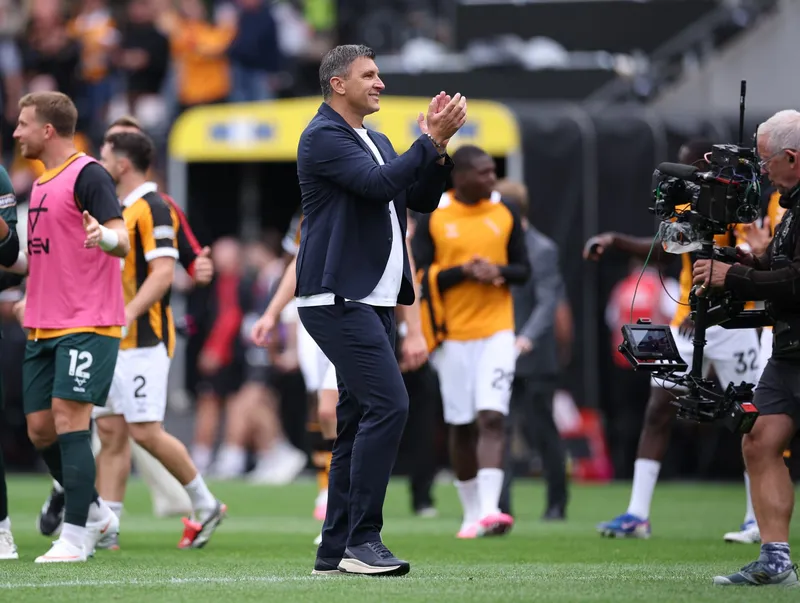 Manchester United izgubil proti Hull Cityju ob začetku sezone Premier lige