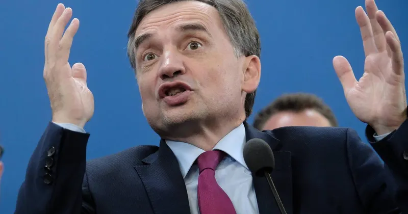 Zbigniew Ziobro prebegnil v ZDA, Poljska napoveduje zahtevo za izročitev