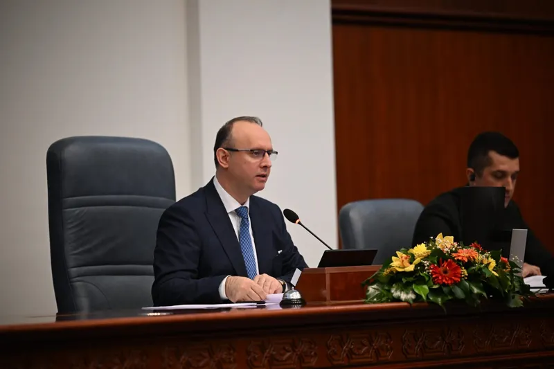 Гаши најави гласање за Бадентер законите и покрај блокадата на ДУИ
