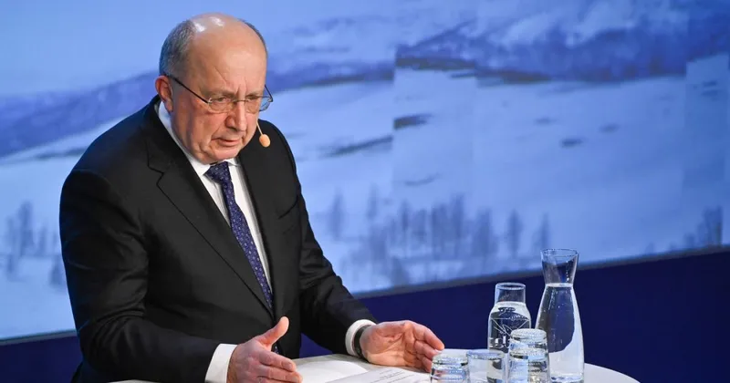 Komisija EU zavrača očitke o kršitvi kodeksa ob obisku komisarjev v Sloveniji