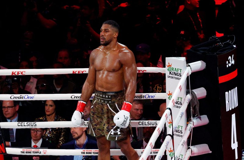 Anthony Joshua udeležen v hudi prometni nesreči v Nigeriji
