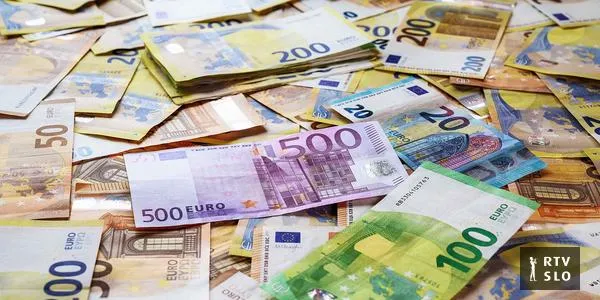 Slovenija začenja vpis tretje izdaje ljudskih obveznic z 2,6-odstotno obrestjo