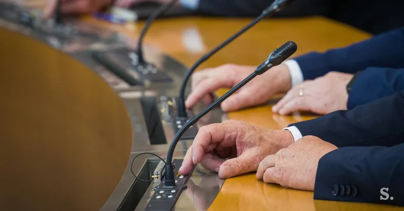 DZ sprejel zakon o SKOK-u za pregon korupcije