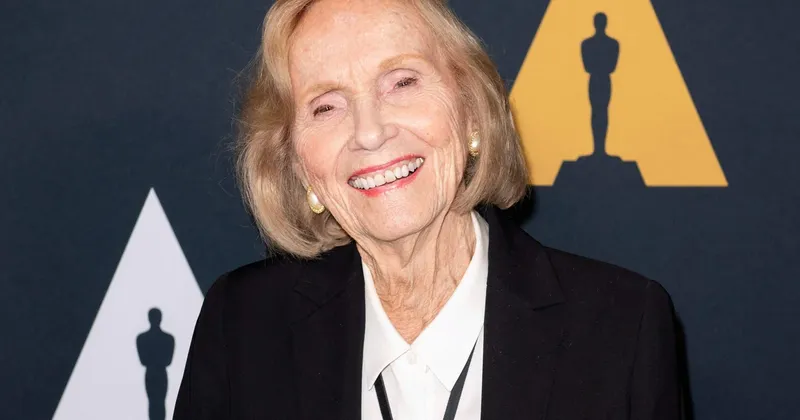 Umrla oskarjevka Eva Marie Saint, zvezda filmov Na pristaniški obali in Sever-severozahod