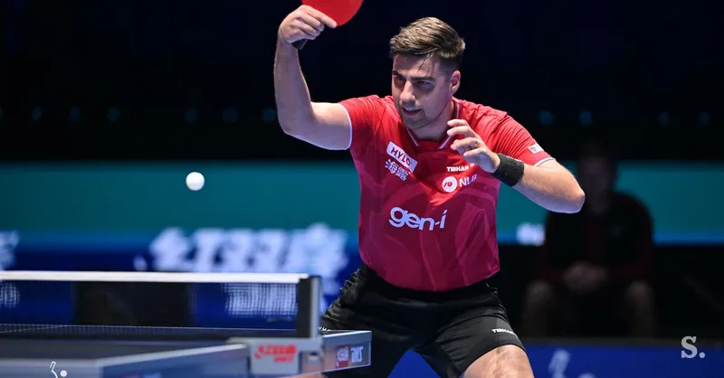Darko Jorgić v Macau premagal Dimitrija Ovtcharova za uvrstitev v četrtfinale