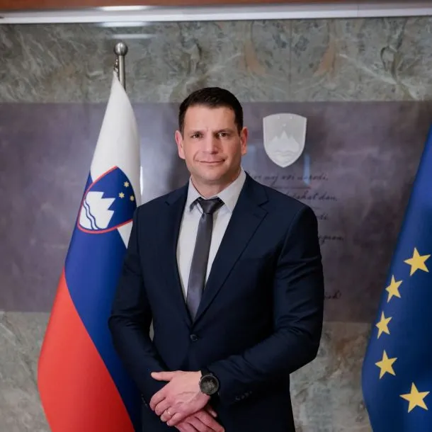 Brejc umaknil peticijo proti Stevanoviću zaradi spornih vnosov