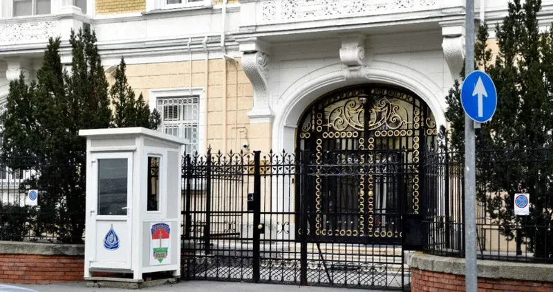 Унгарија протера 10 руски дипломати, Москва вети остар одговор