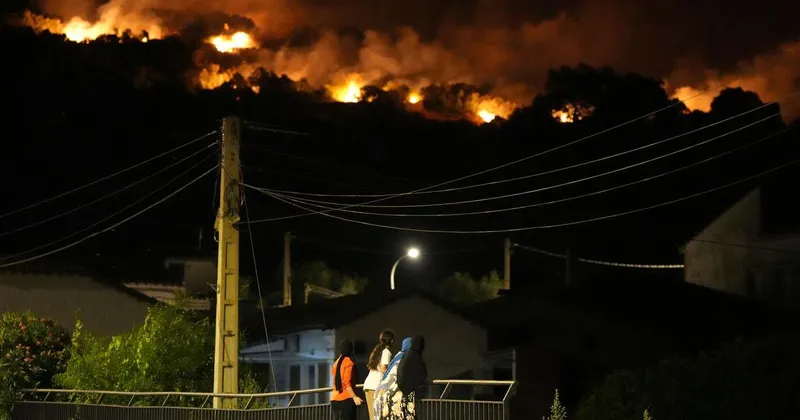 Požari v Franciji in Španiji: več kot 300.000 evakuiranih
