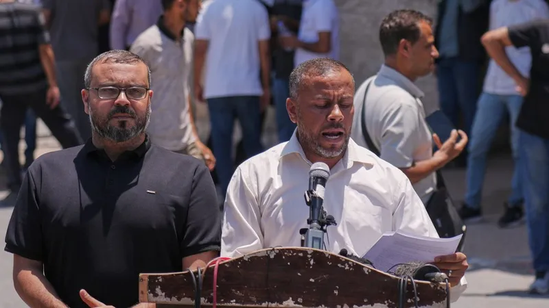 Hamas razpustil upravni odbor v Gazi za prenos oblasti na tehnokratski NCAG