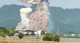 Eksplozija v tovarni pirotehnike v Liuyangu zahtevala 37 smrtnih žrtev