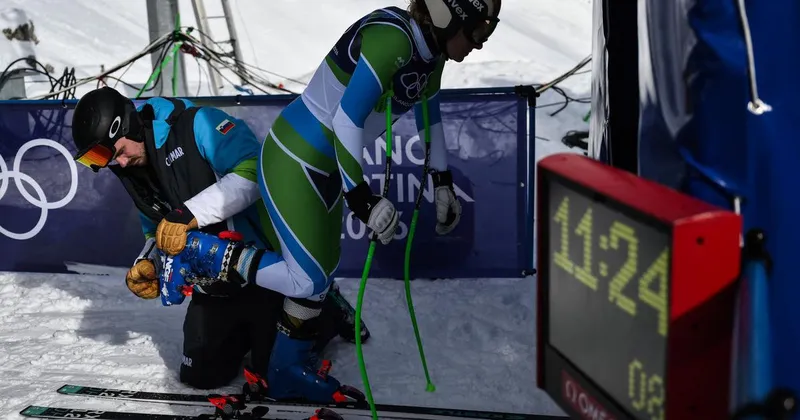 Ilka Štuhec padla na prvem treningu olimpijskega smuka v Cortini d'Ampezzo