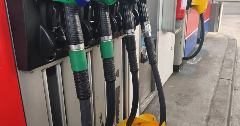 Vlada določila nove cene bencina, dizla in kurilnega olja izven avtocest