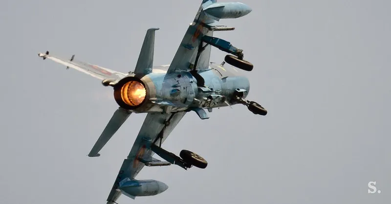 Romunski lovci F-16 sestrelili dva drona nad Črnim morjem; Nato krepi obrambo