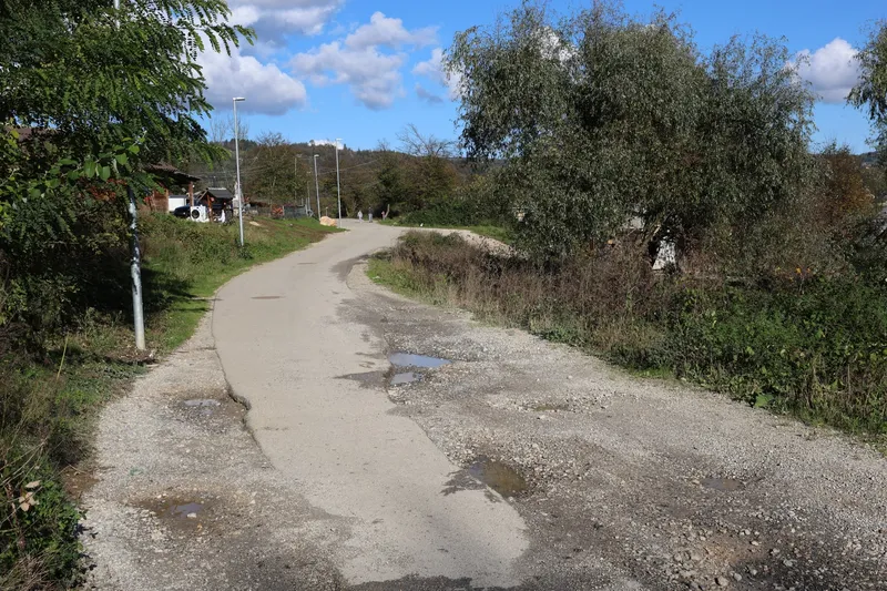 NVO očitajo Novemu mestu, da je nosečnico po rušitvi pustilo brez doma