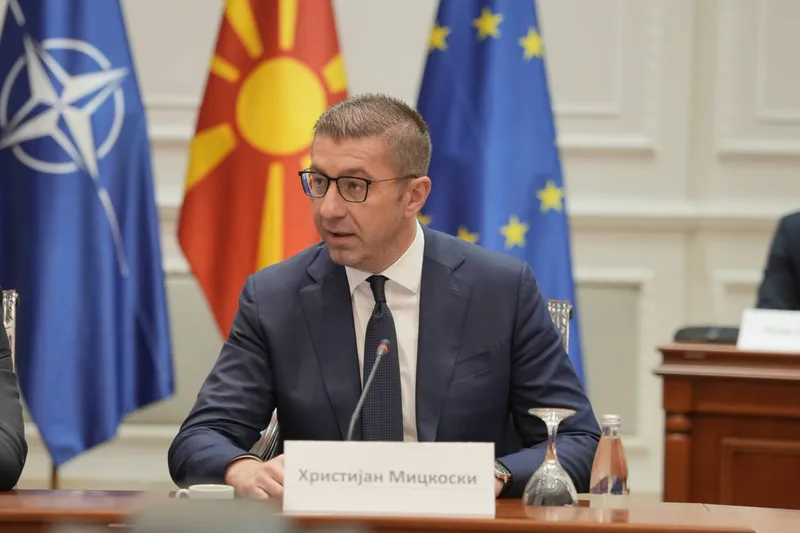 Владата, синдикатите и МОТ ја потпишаа програмата за достоинствена работа