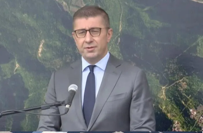 Започна изградбата на автопатската делница Кичево - Букојчани на Коридорот 8