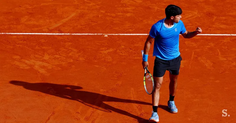 Jannik Sinner v finalu Monte Carla premagal Carlosa Alcaraza za vrh lestvice ATP