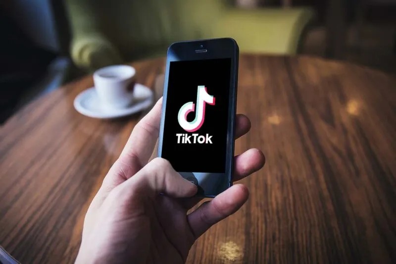 TikTok избегна забрана во САД преку договор за мнозинска американска сопственост