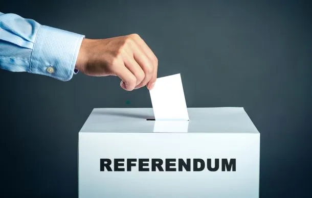 Sindikati vložili podpise za referendum o interventnem zakonu za razvoj